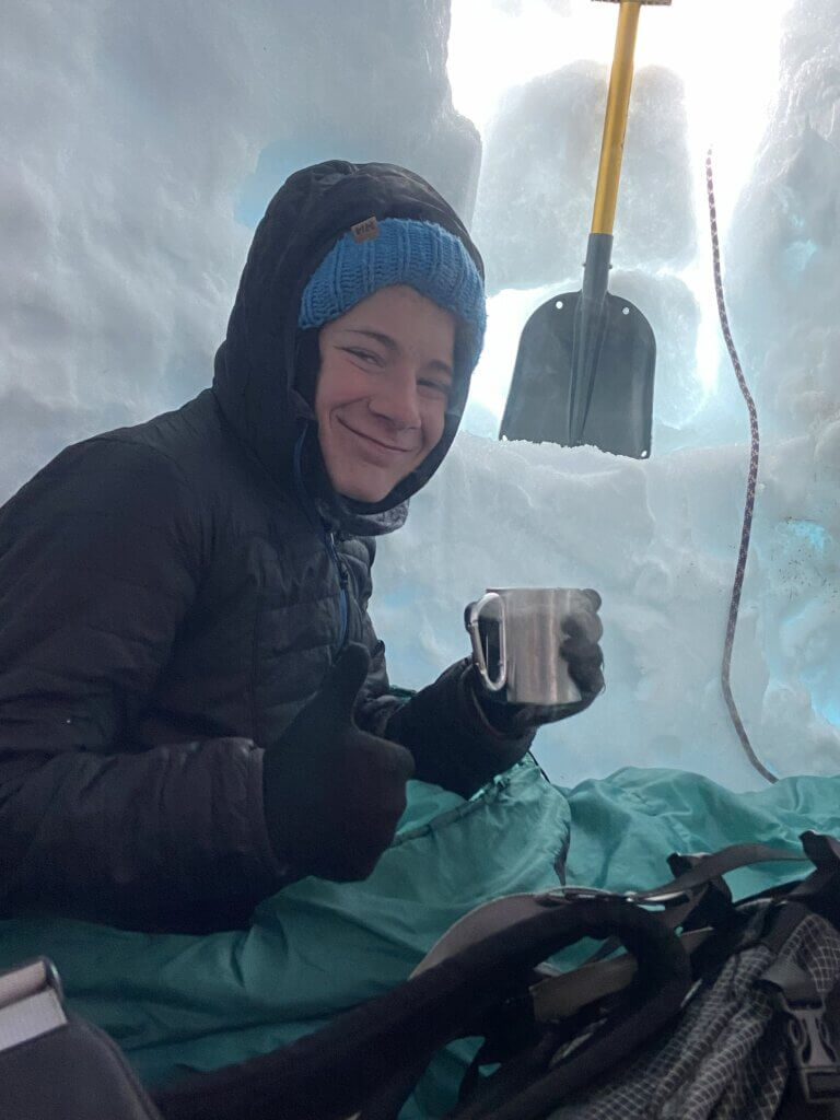 A hot cuppa in the snowhole